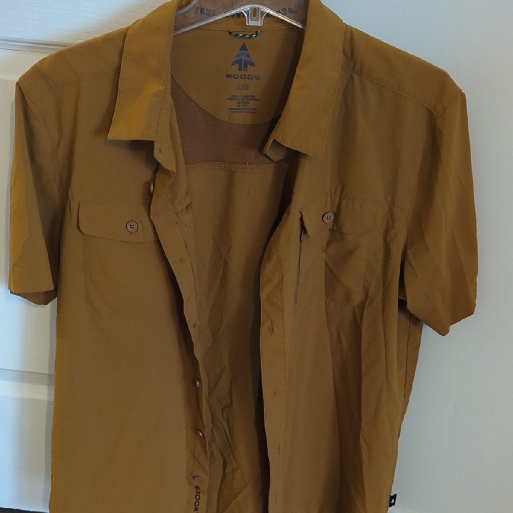 Woods Mustard Button-Up Shirt Size L